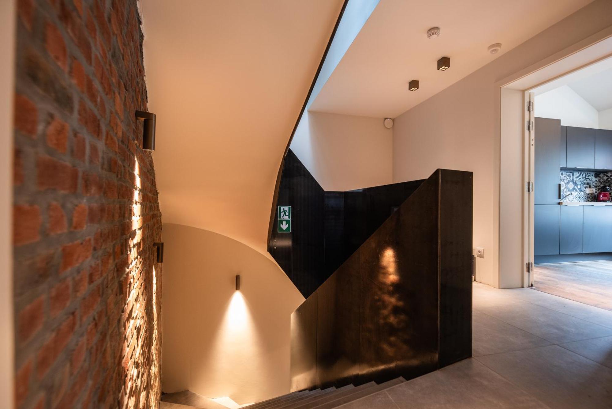Studio-Appart' Le Quai Son Ла-Рош-ан-Арден Экстерьер фото